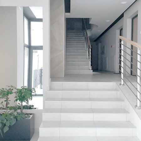 New Central Light Apartment With Private Parking Novi Sad Eksteriør billede